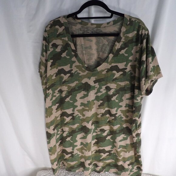 Susina Camo Short Sleeve T-Shirt Size: 3X - Picture 1 of 6